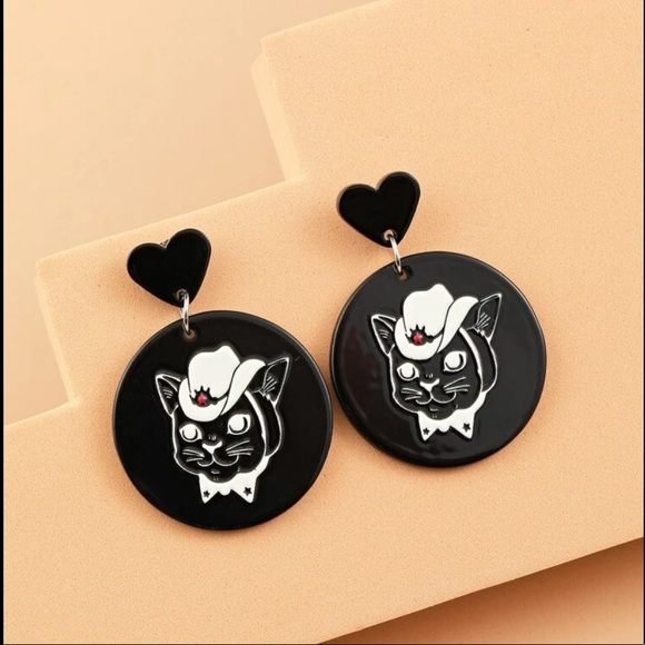 Cat Dangle Earrings - Picture 2 of 5